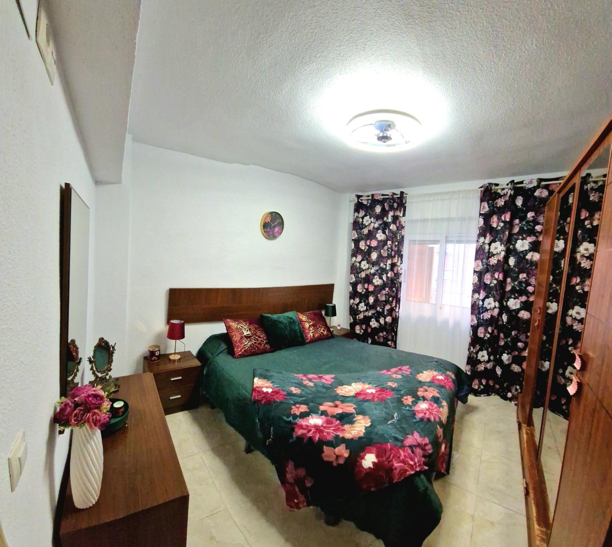 Apartment Svetlana Alicante Luaran gambar